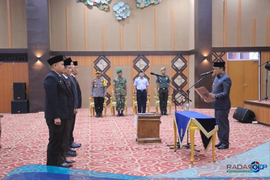 Pj Wali Kota Lantik Empat Pejabat Tinggi di Lingkungan Pemko Pekanbaru